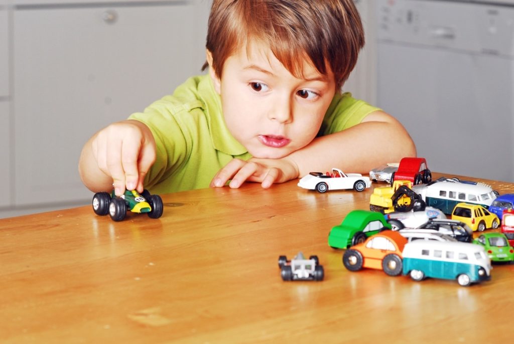 niños materialistas. Nooooo!!! 17 eb800d55c6f0176e166b1567b2249535