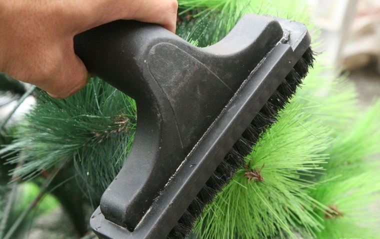760px Clean an Artificial Christmas Tree Step 18
