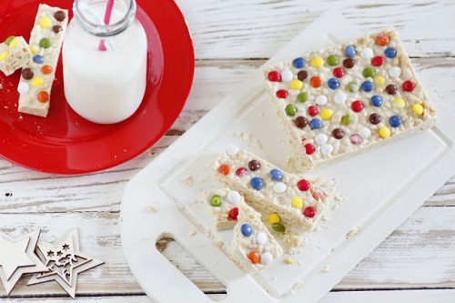 turrones blancos dulces colores