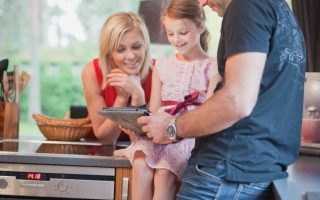 Repasa las clases con tus hijos jugando