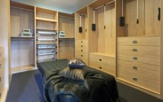 e293f59f4ae0fed75a859fdf17db3e7b