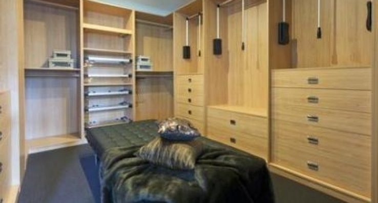 e293f59f4ae0fed75a859fdf17db3e7b