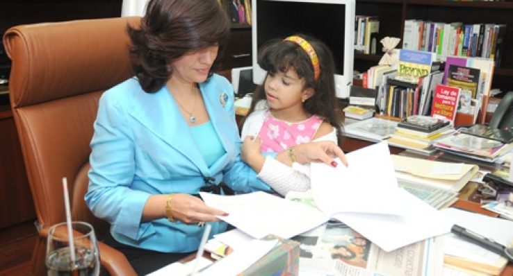 e7b279be6a862d254f0e7cc4dde2874e